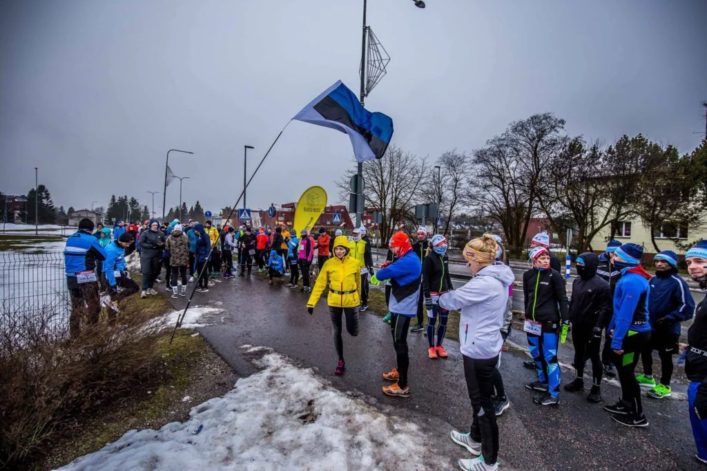 Matkajad Eesti lipuga